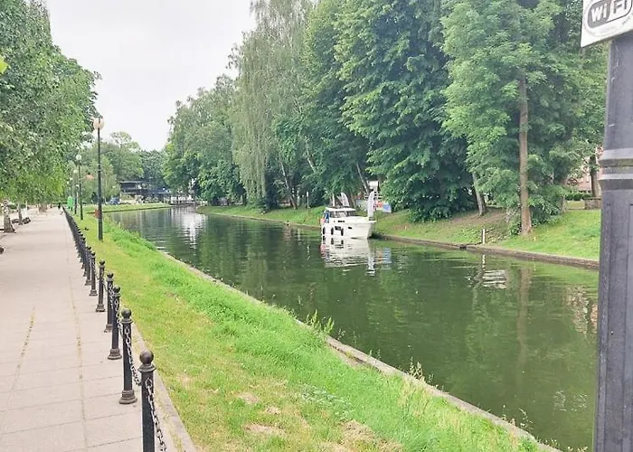 Mieszkanie Przy Kanale Luczanskim *